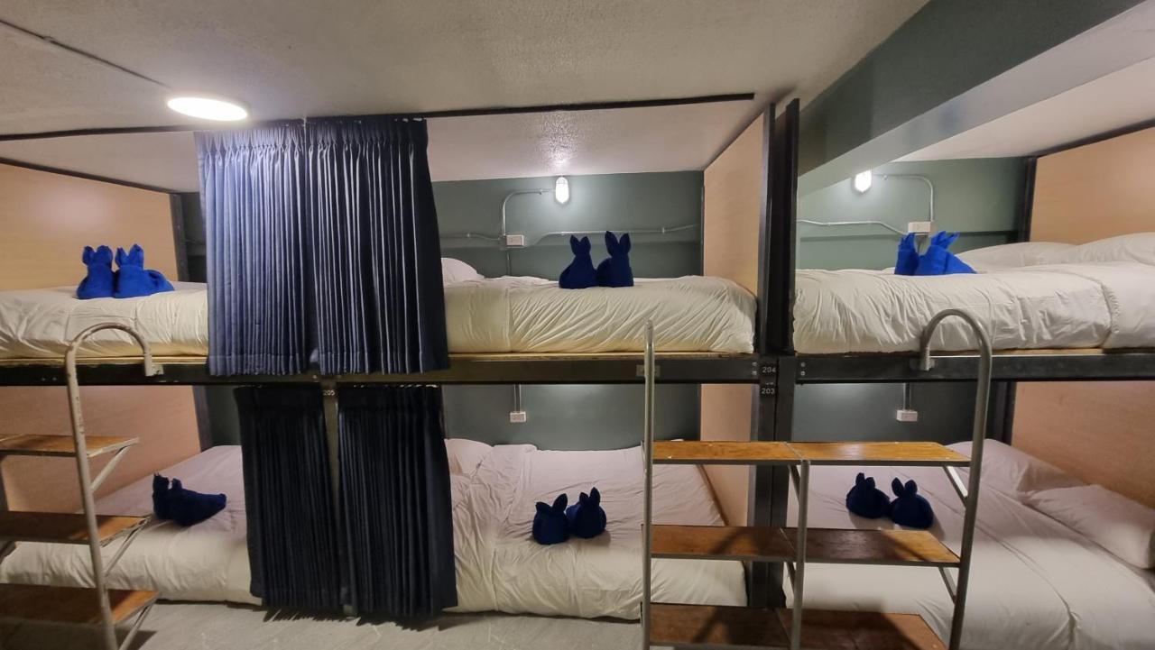 Glur Hostel Pattaya Walking Street Ngoại thất bức ảnh