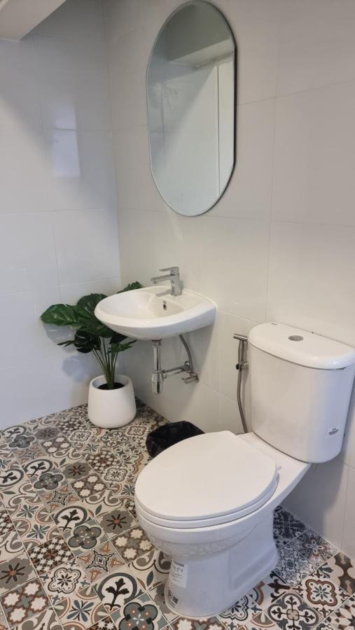 Glur Hostel Pattaya Walking Street Ngoại thất bức ảnh